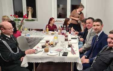 e3111f68-ea91-4513-b2f7-f0d7f24d27c2