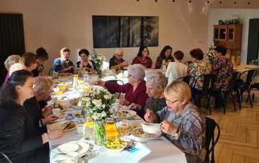 112a6cb2-f37c-4bc6-b229-ed84433c4de6 2