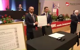 485587684_122191124354123828_8145376061449779693_n