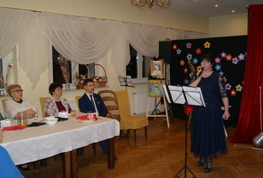 Zdjęcie do Sołectwo Niechanowa zaprosiło panie  na wsp&oacute;lne świętowanie Dnia Kobiet